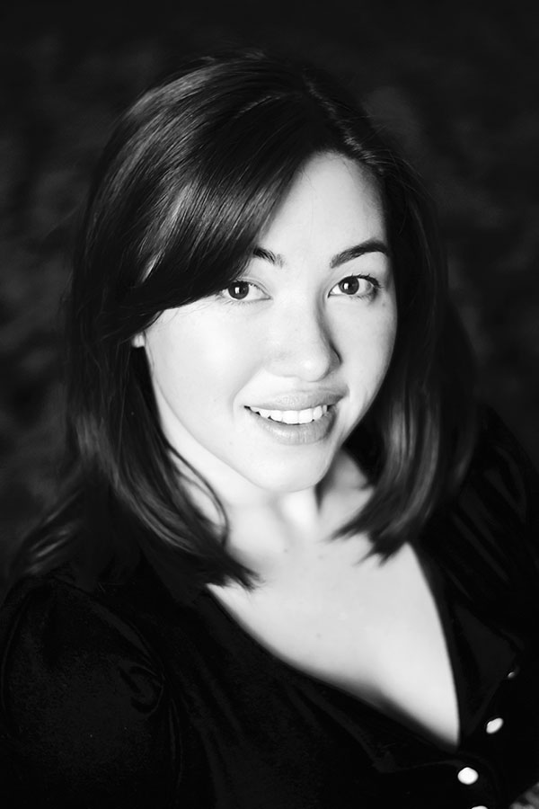 Laura Corina Sanders